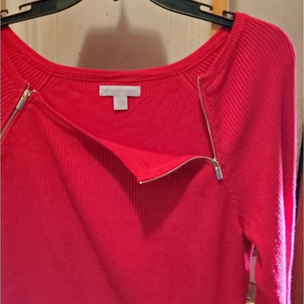 New York & Company crewneck sweater with zippers - Picture 3 of 8